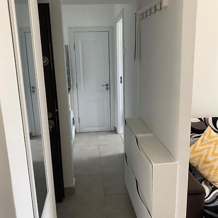 Sofi Apartment Central Бухарест Экстерьер фото