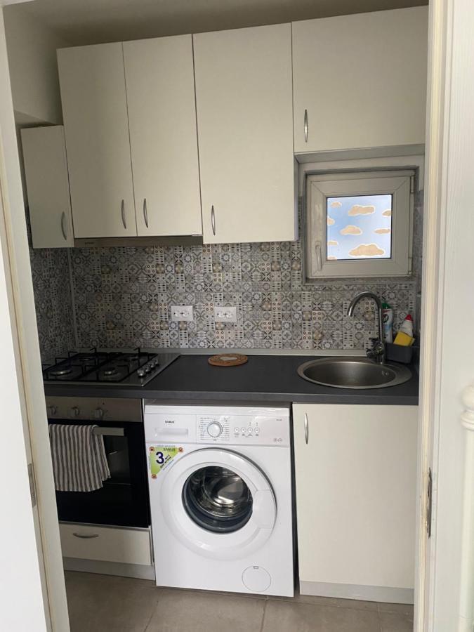 Sofi Apartment Central Бухарест Экстерьер фото