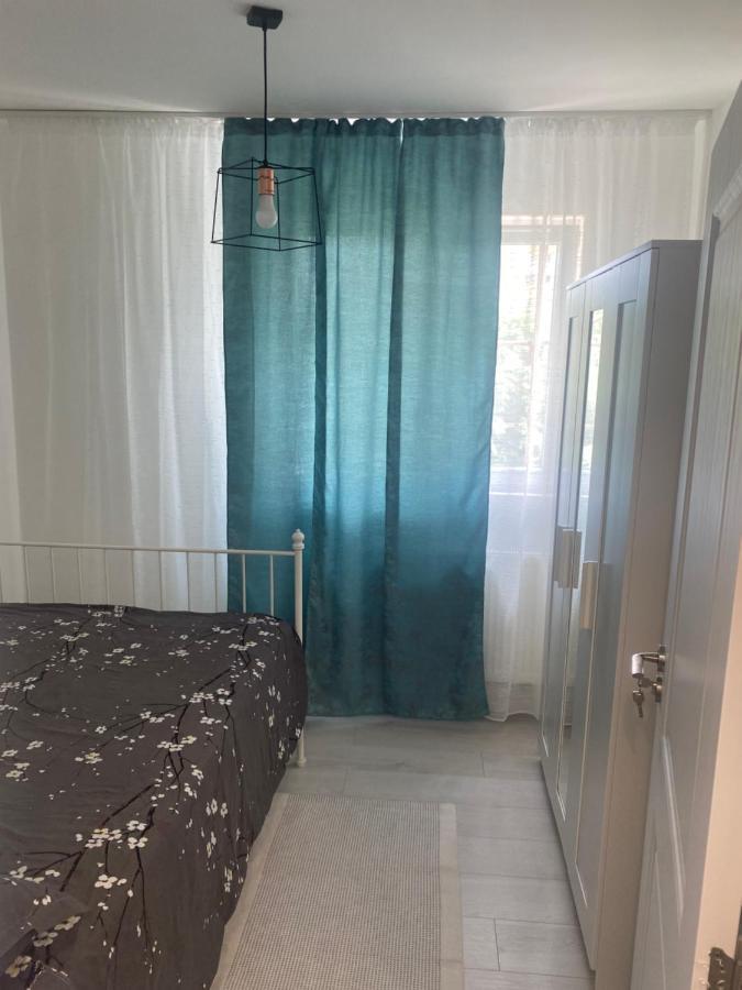 Sofi Apartment Central Бухарест Экстерьер фото
