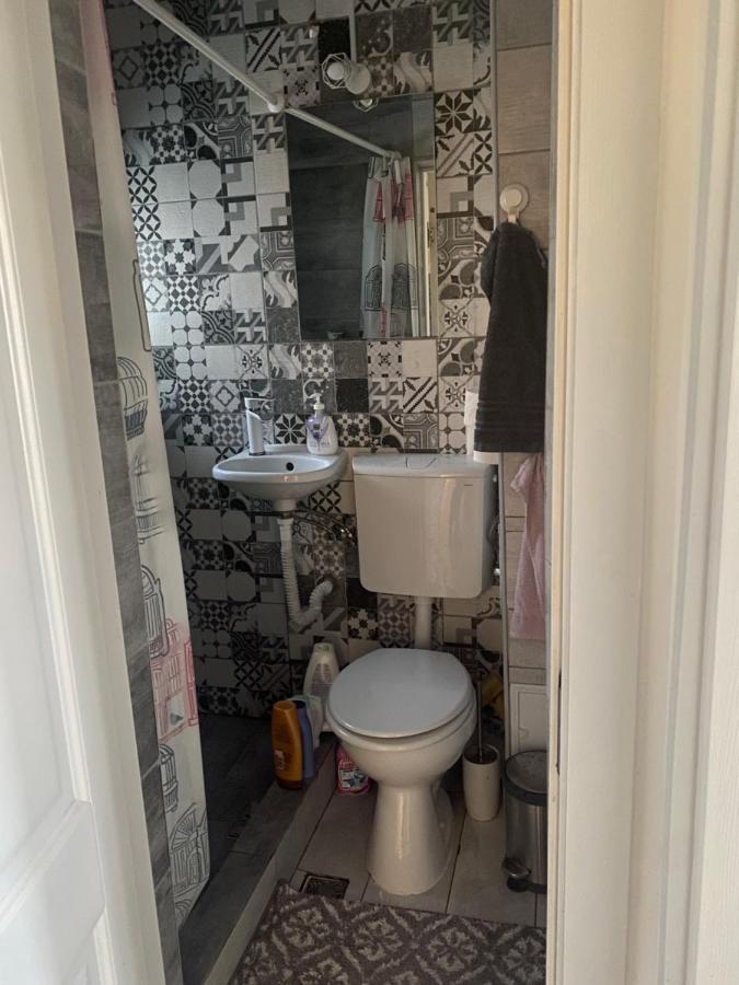 Sofi Apartment Central Бухарест Экстерьер фото